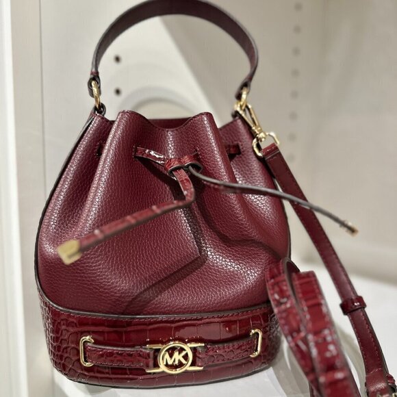 NWT！NEW！Michael Kors Reed Bucket Bag Crocodile Embbossed Leather Belted -Oxblood - Picture 9 of 15